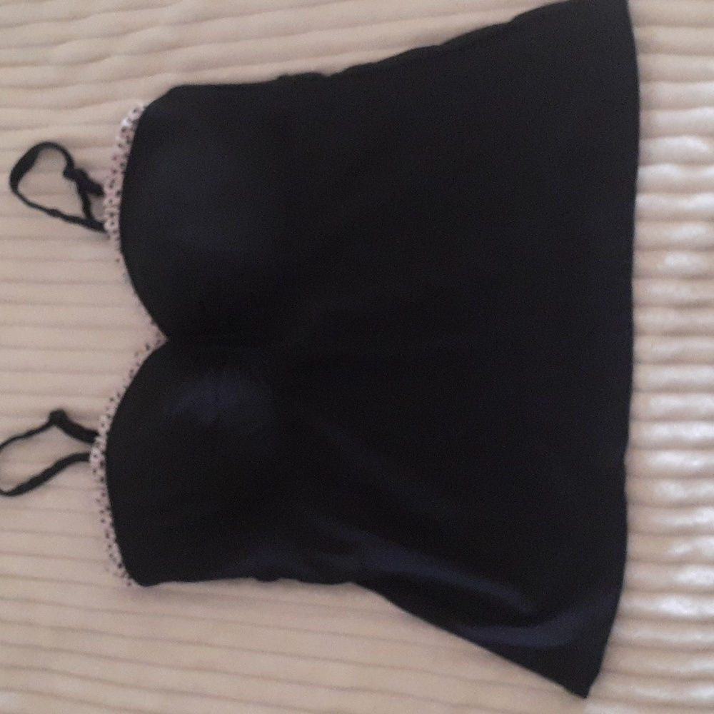 ⚘3 for $10 Catalina Tankini top